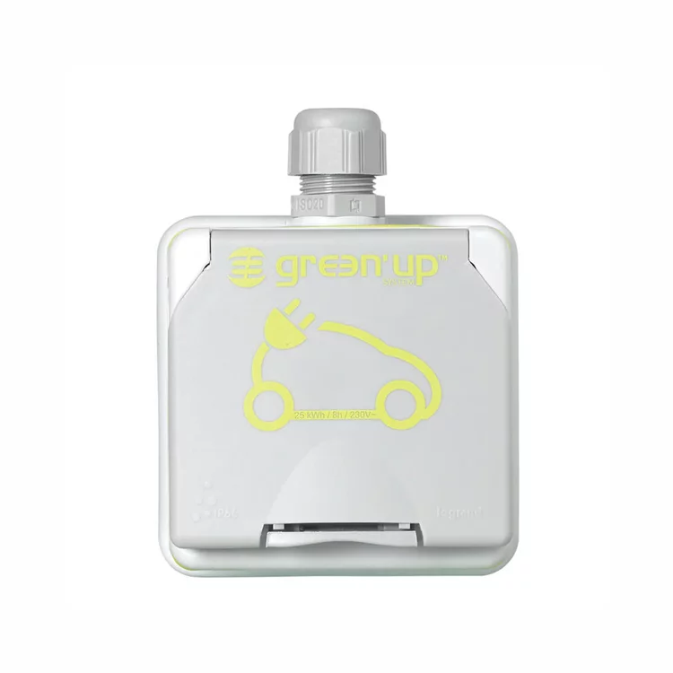 green-up-prise-recharge-voiture.thumb.webp.5f0ce97cffbdb96862676b48213b53b4.webp